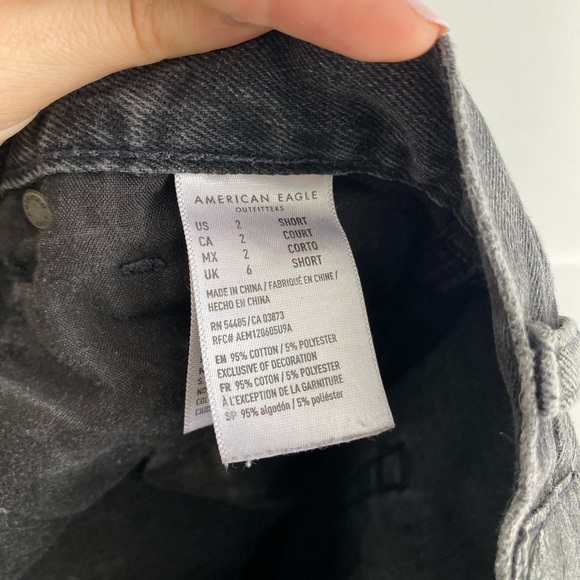 American Eagle Mom Jeans - Picture 3 of 3